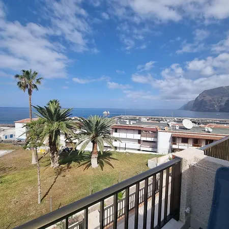 Апартаменты Pleasant Apartment In Santiago Del Teide With Shared Pool Сантъяго-дель-Тейде